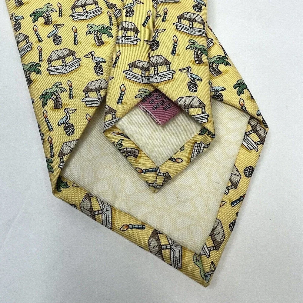 Vineyard Vines Yellow Silk Pelican Fish Tie Necktie Tropoical Palm Trees